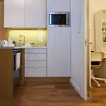 Giselle With Private Parking By Staymood Holidays Apartmán *